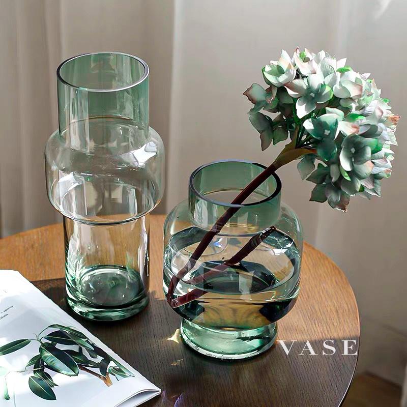 Bình Hoa Thủy Tinh Xanh Green - Kiểu Dáng Hiện Đại Bắt Mắt