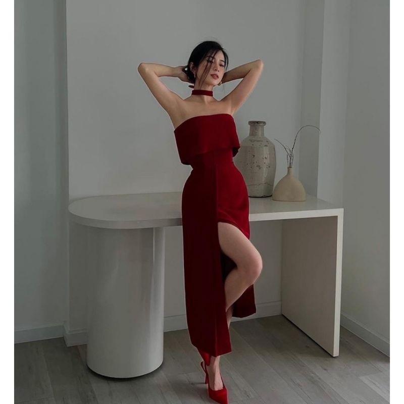 ĐẦM CÚP NGỰC XẺ TÀ KÈM CHOKER