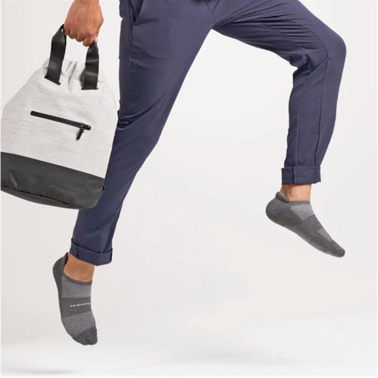 Tất vớ Feetures chạy bộ cổ ngắn thể thao nam nữ, hàng dệt kim 100% cotton xuất khẩu Mỹ, 3 size M L XL