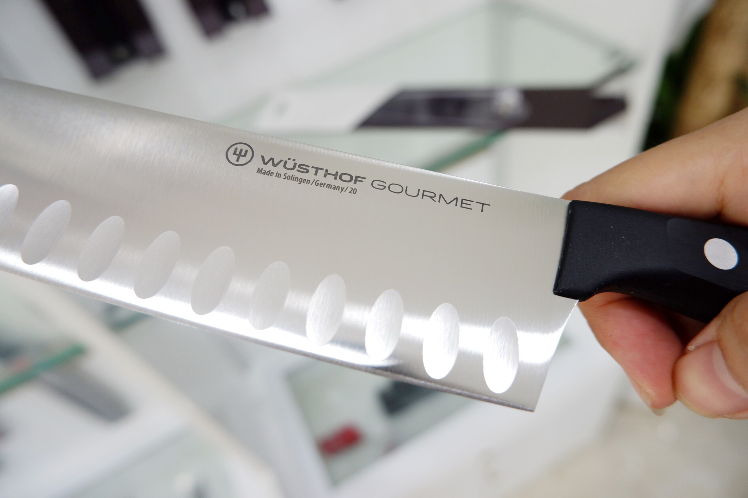 Dao Bếp Thép Không Gỉ Cao Cấp Gourmet Santoku 17cm WUSTHOF Solingen Đức