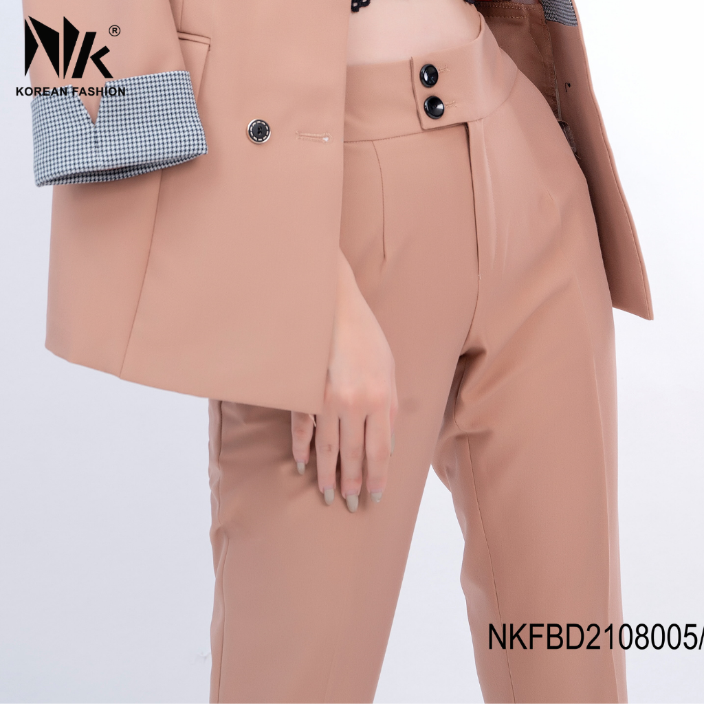 Bộ Vest Nữ Công Sở NK Fashion Thiết Kế Tay Lỡ Phối Kẻ, Hai Hàng Khuy Sang Trọng, Quần Ôm Dáng, Chất Vải Nhập Hàn NKFBD2108005