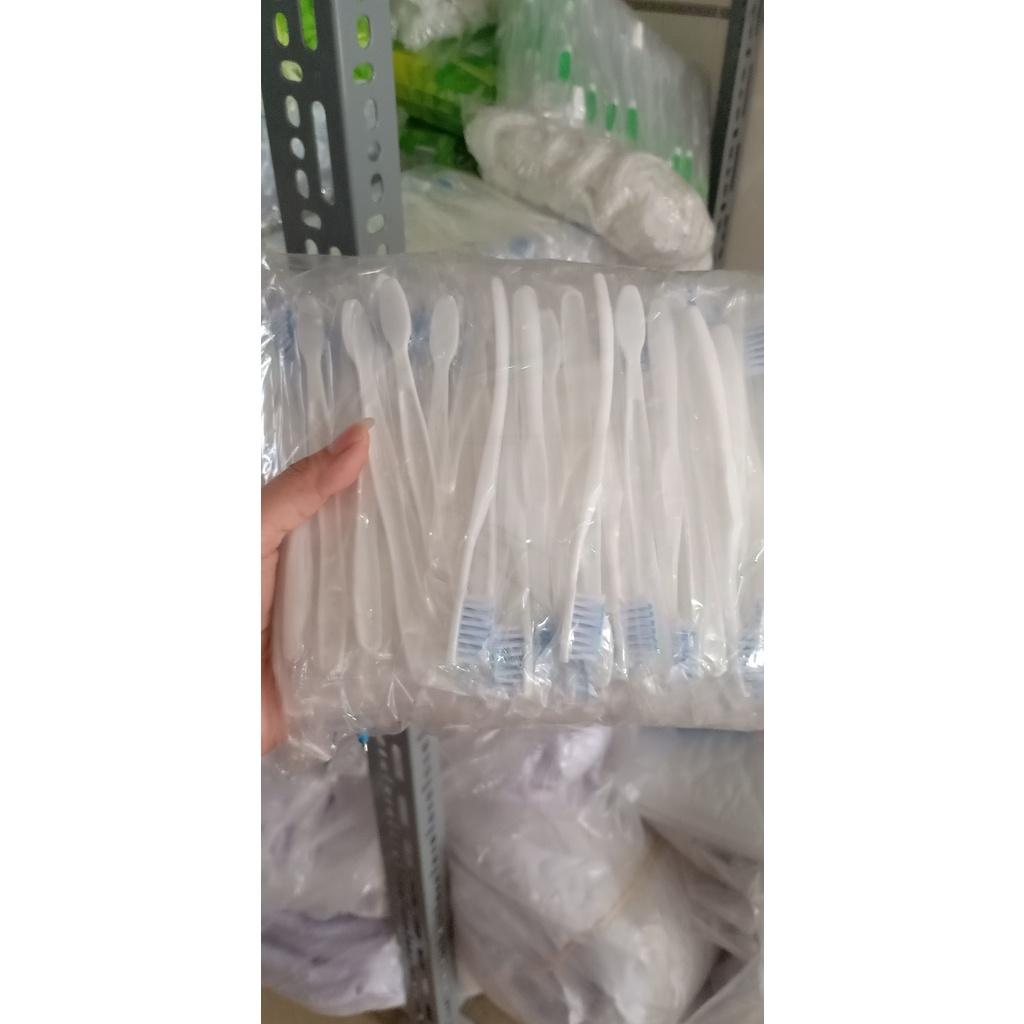 Bàn chải trắng 32N cho nhà nghỉ, khách sạn
