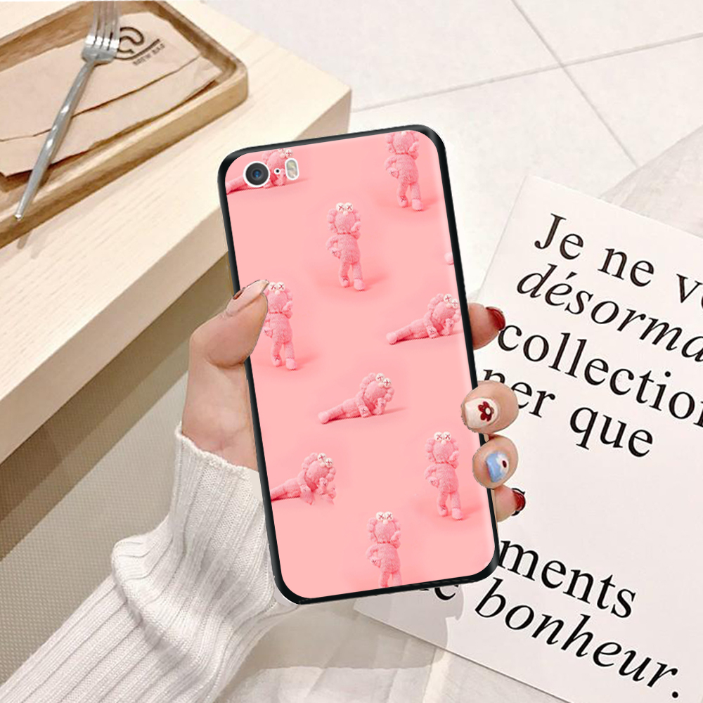 Ốp lưng điện thoại iPhone 5 viền silicon dẻo TPU  hình Gấu KAW - Hàng chính hãng