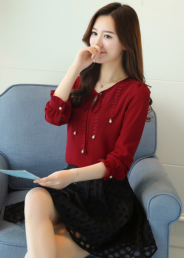 Áo kiểu nữ phối ren dây rơi duyên dáng