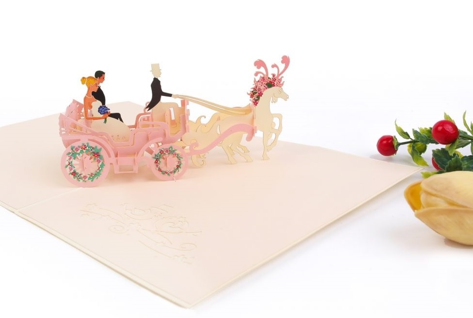 Thiệp 3D Pop Up Xe Ngựa Cưới – Thiệp Chúc Mừng Đám Cưới, Thiệp Wedding Sang Trọng, Độc Đáo, W04