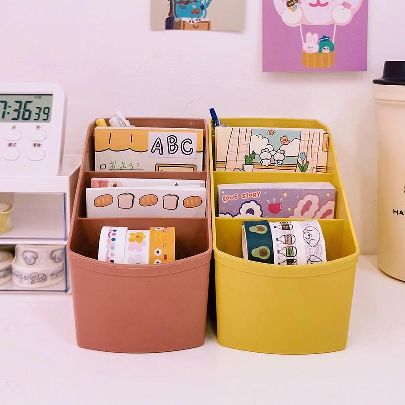 Hộp Nhựa Đựng Bút Đồ Dùng 4 Ngăn Cấp Bậc Cầu Thang