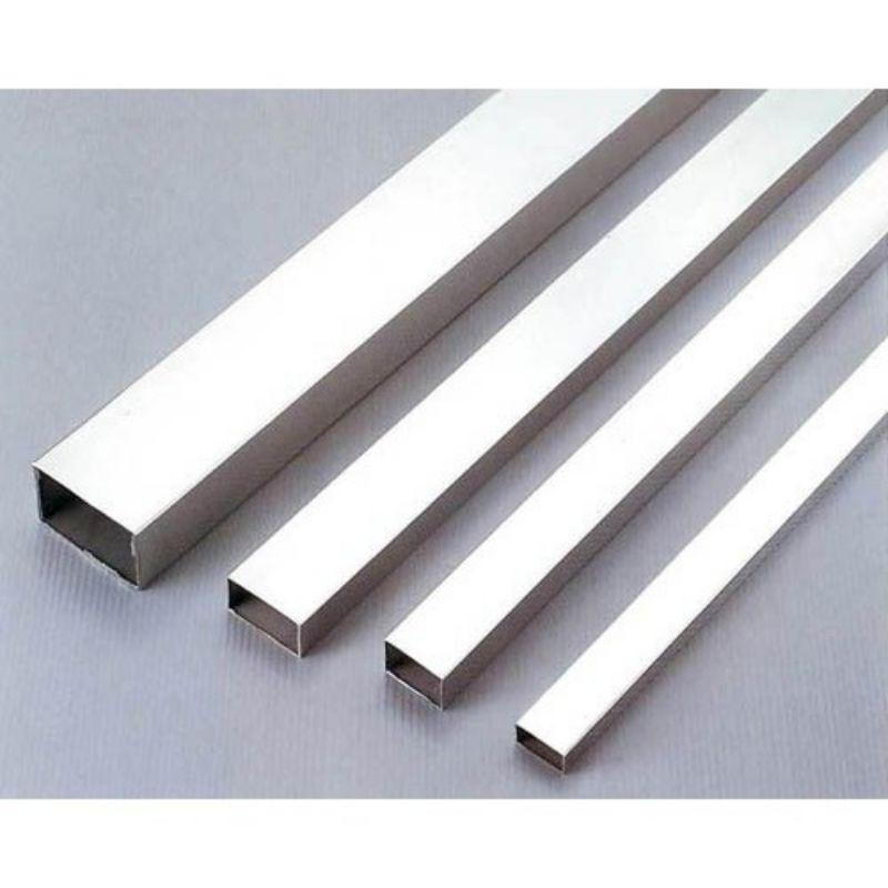 Thanh hộp 15x30 mm dùng cho shop quần áo Thanh hộp chữ nhật inox không gỉ 15*30mm dùng để cài móc treo 1m50