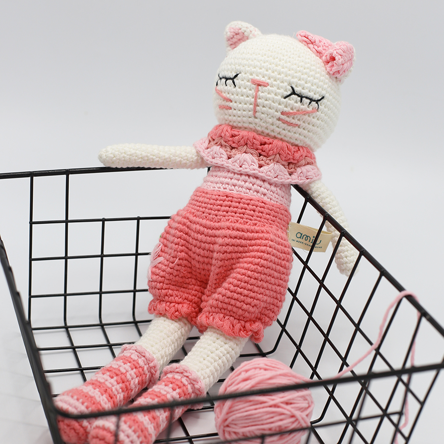 Gấu bông móc len Amigurumi cao cấp - Mèo Kitty chân dài màu hồng quà tặng thú nhồi bông - SP000288