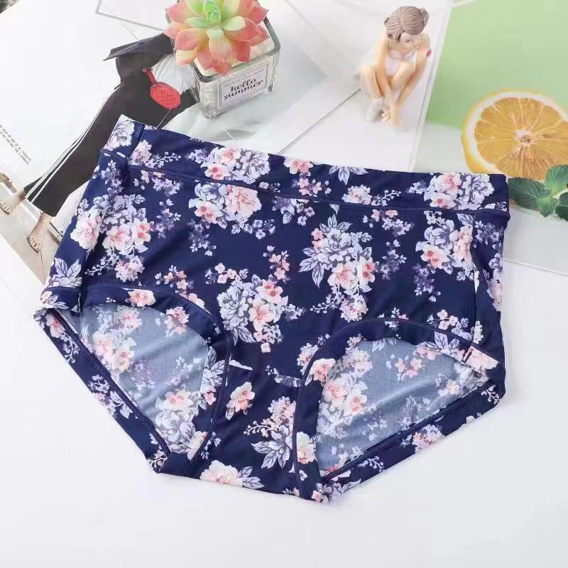 Quần Lót Nữ Thun Lạnh Họa Tiết Lưng Cao 2208 – Mát Lạnh, Co Giãn, Phong Cách Trẻ Trung