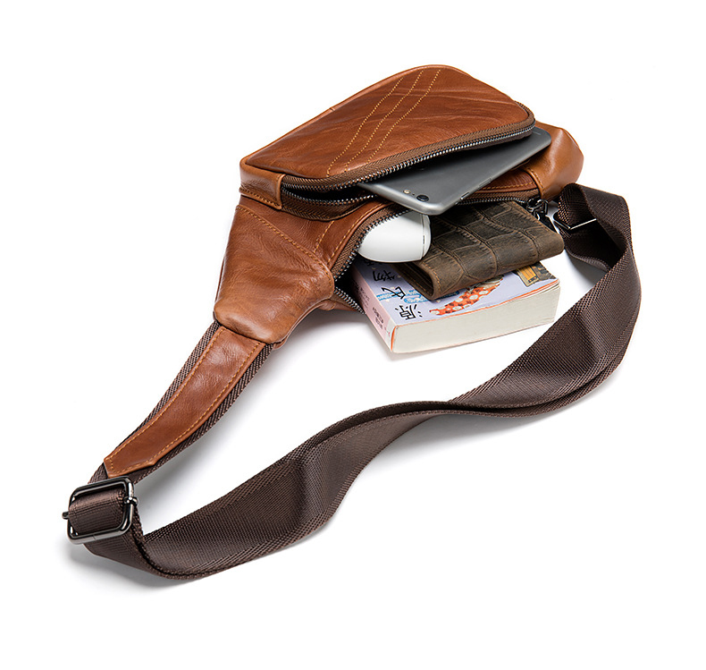 Túi đeo chéo nam DA BÒ THẬT – BEE GEE DCN9336A