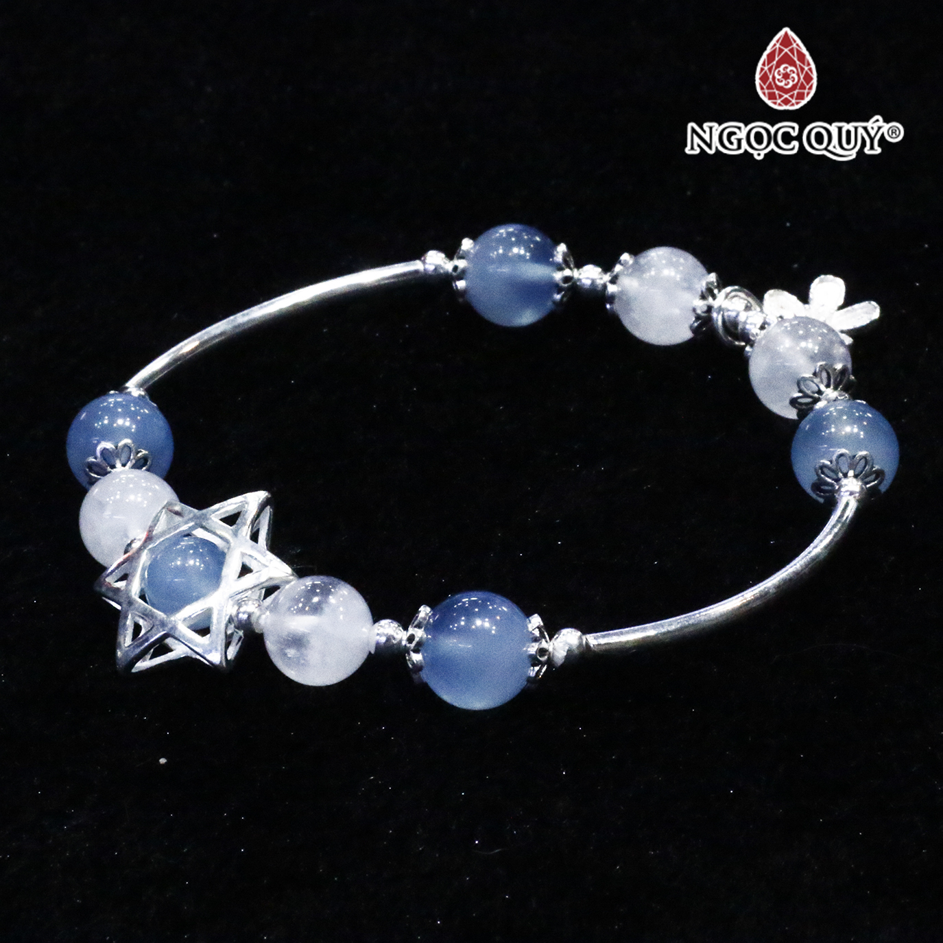 Vòng thạch anh ưu linh trắng phối aquamarine charm bạc - Ngọc Quý Gemstones