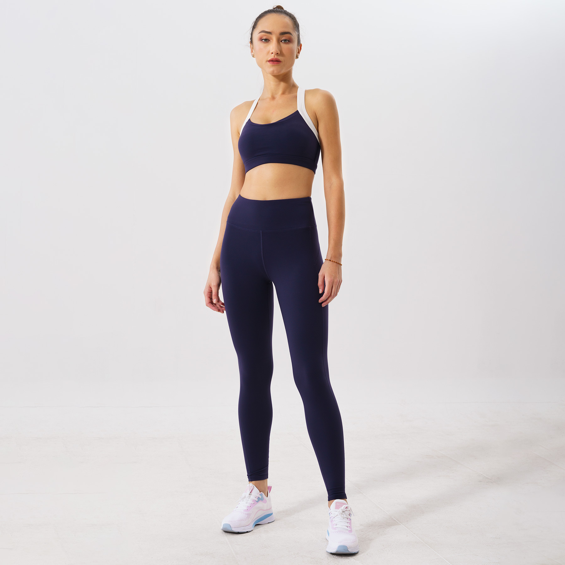 Set đồ tập Yoga Gym thiết kế cao cấp Hibi Sports H127 - Áo viền trắng - Quần lưng cao tôn dáng - Kèm mút nâng ngực