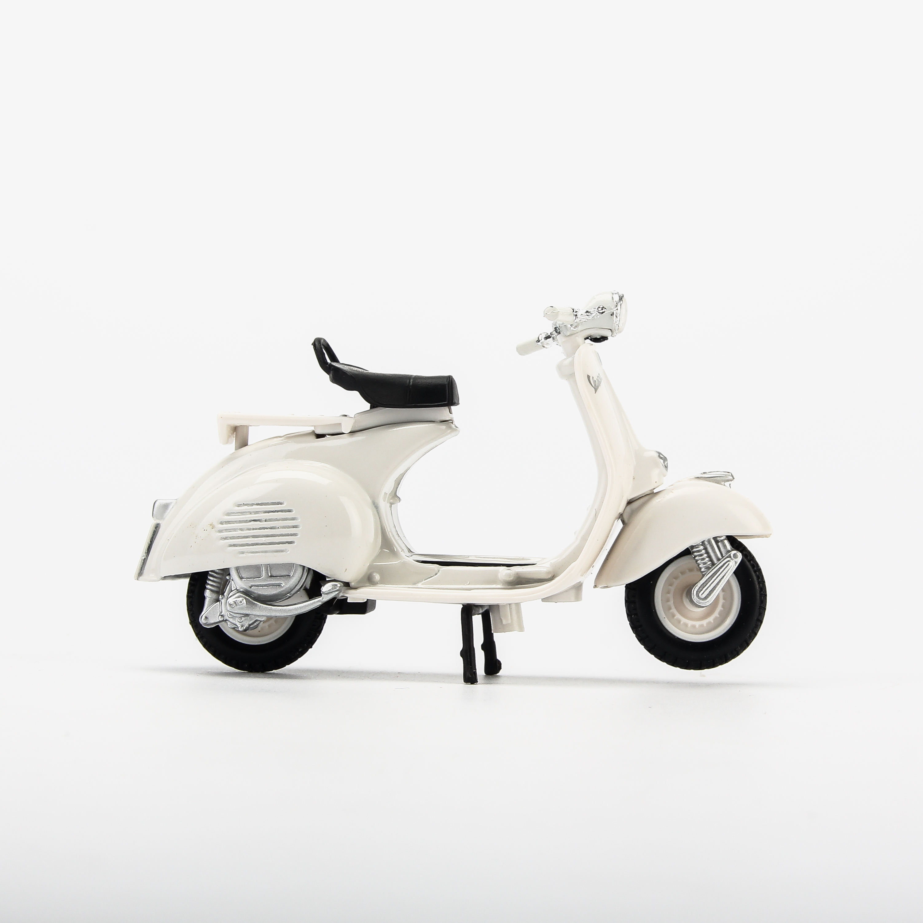 Mô hình xe Vespa 150 1956 1:18 Maisto 20-03134