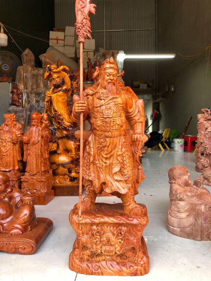 Tượng quan công quan vân trường gỗ hương nguyên khối- Nhiều kích thước