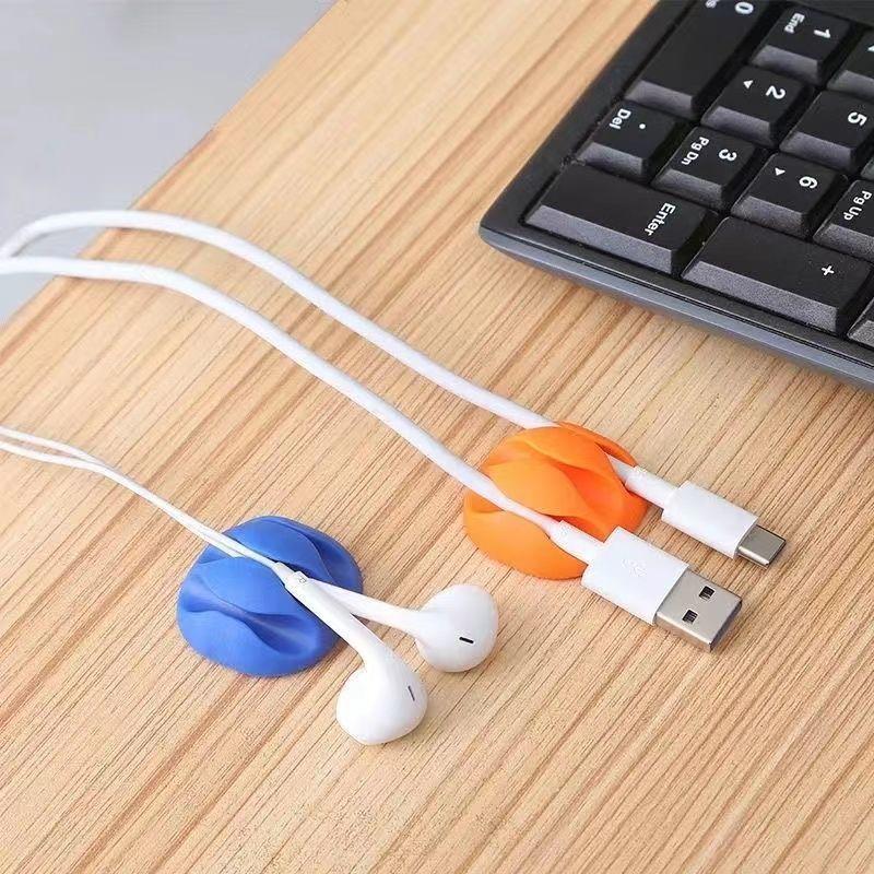 Dụng Cụ Sắp Xếp Dây Cáp Sạc / Tai Nghe / Thẻ Gắn Bàn Tiện Dụng