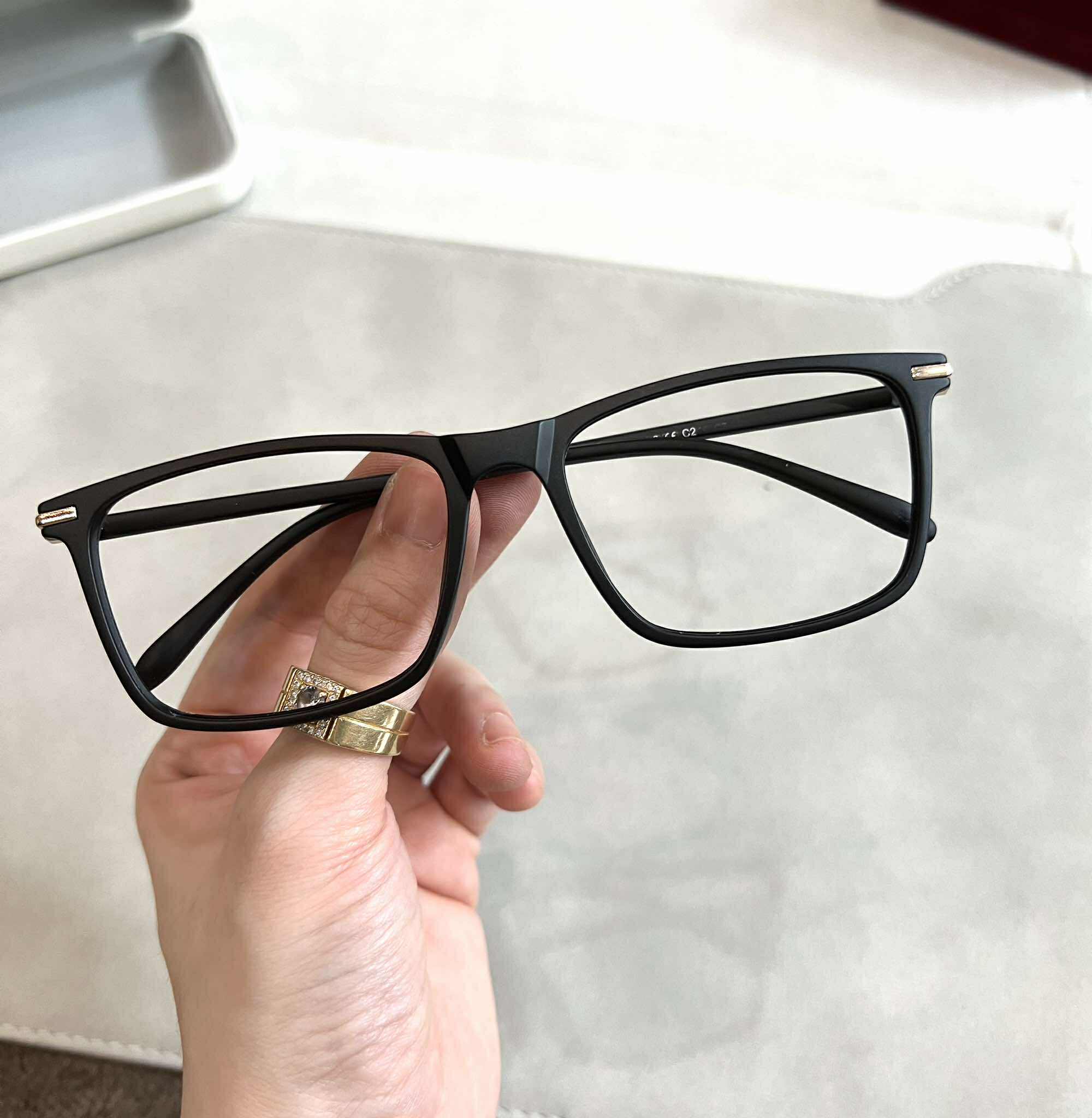 Kính gọng nhựa dẻo Hàn Quốc Mắt vuông to unisex màu đen nhám cho nam nữ