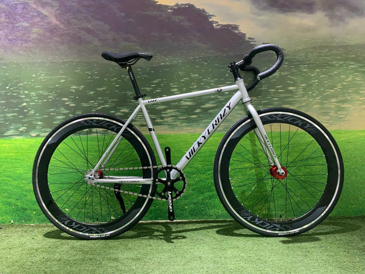 Xe đạp Fixed Gear VICKY CRAZY V8