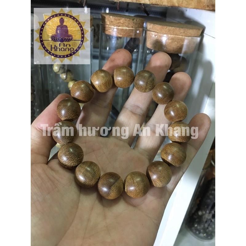Vòng tay trầm huong tự nhiên