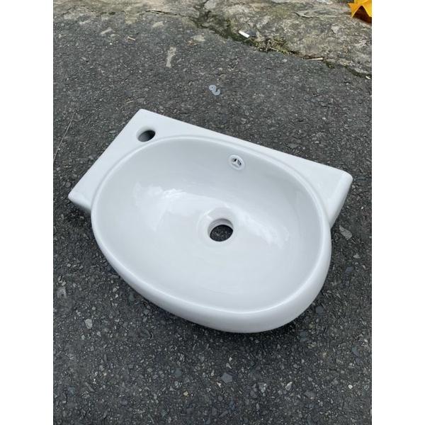 lavabo treo tường mini