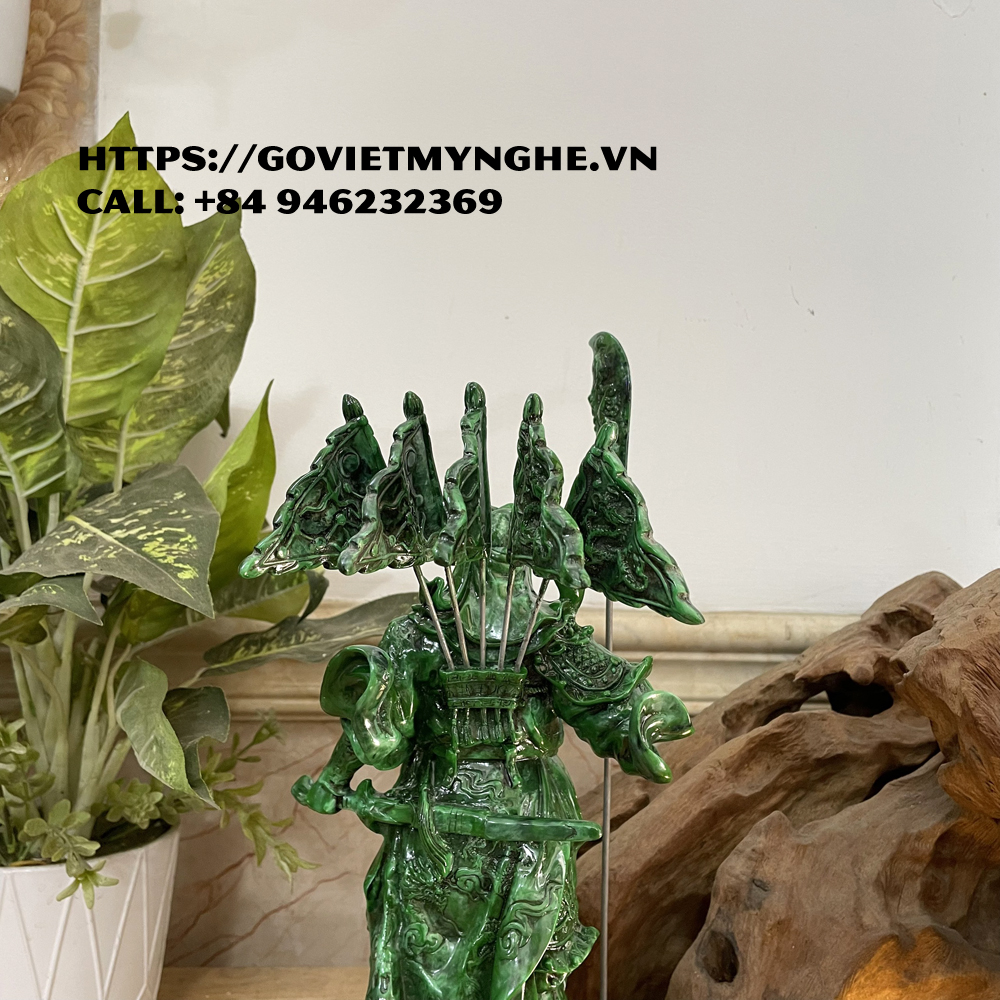 Tượng đá trang trí phong thủy tượng Quan Công cầm đao Ngũ Long - Cao 30cm - Màu Xanh Lục Bích