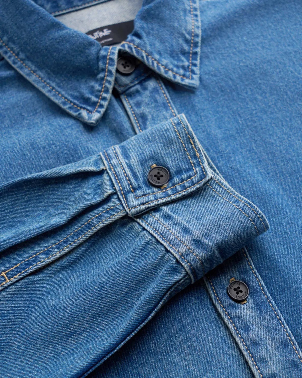 Áo denim nam. Fitted - ROUTINE 10F25DSH002