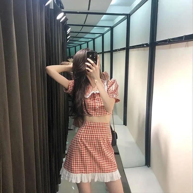 Set váy croptop kẻ ca ro xinh sắn có lót trong váy(hàng sẵn