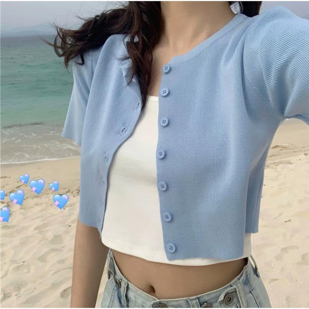 Áo Croptop Cổ Tim UMI Tay Ngắn Phối Nút Ulzzang (3 Màu) - D11