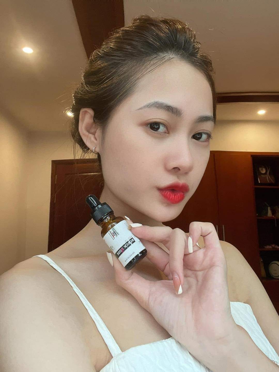 Serum Dưỡng Da Black Rose [Chính Hãng] Tăng sinh Colagen, phục hồi da, chống lão hóa, mờ thâm, nám, tàn nhang.