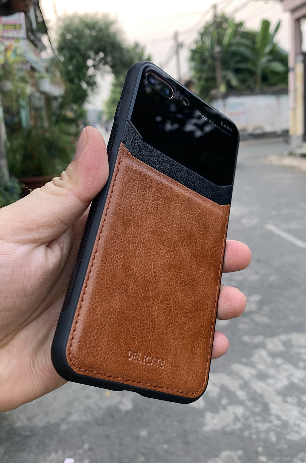 Ốp lưng da kính cao cấp dành cho iPhone 7 Plus / iPhone 8 Plus - Màu vàng nâu - Hàng nhập khẩu - DELICATE