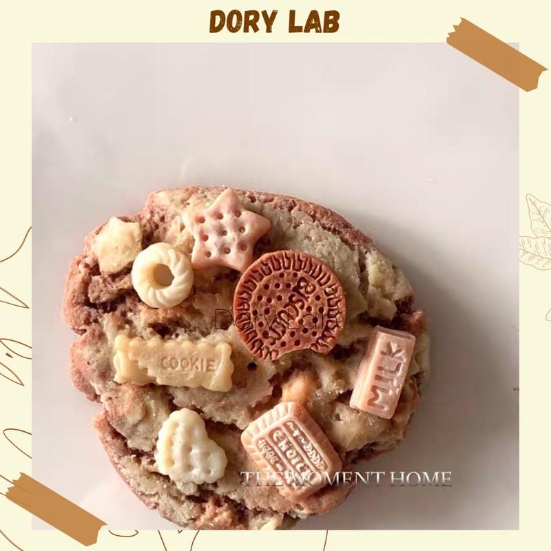 Nến Thơm Bánh Quy Trang Trí Theo Yêu Cầu Handmade - Dory Lab