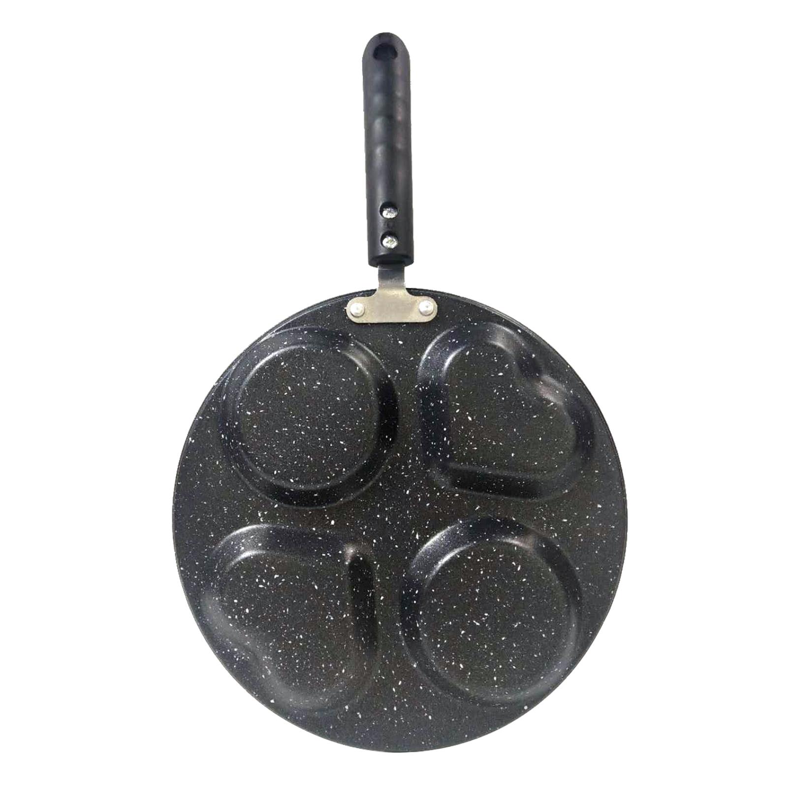 Chảo chiên bằng thép với hình trái tim và hình tròn