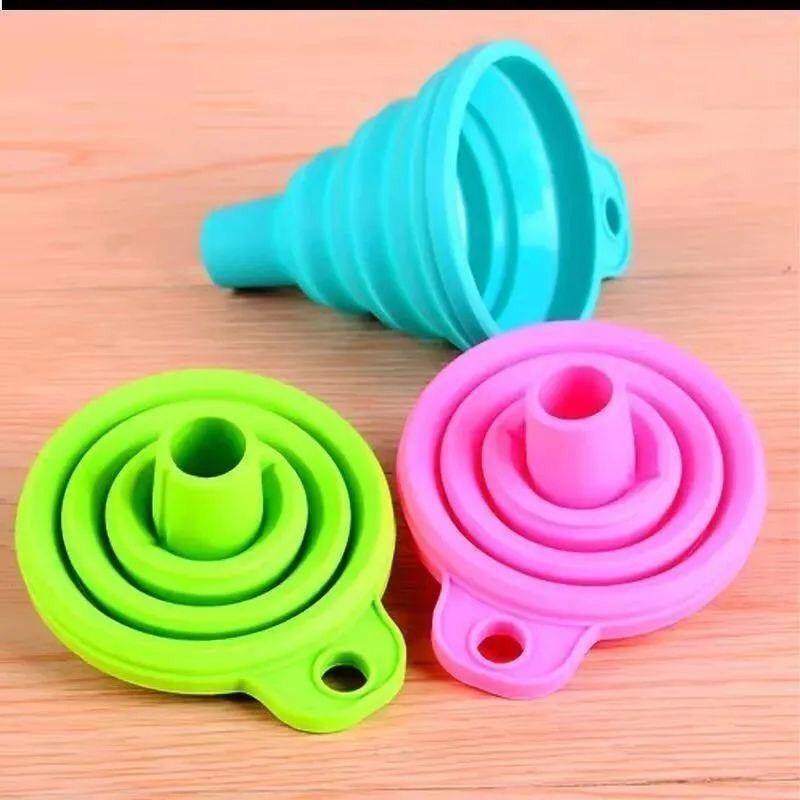 Phễu Silicone Có Thể Gấp Gọn Đa Năng màu ngẫu