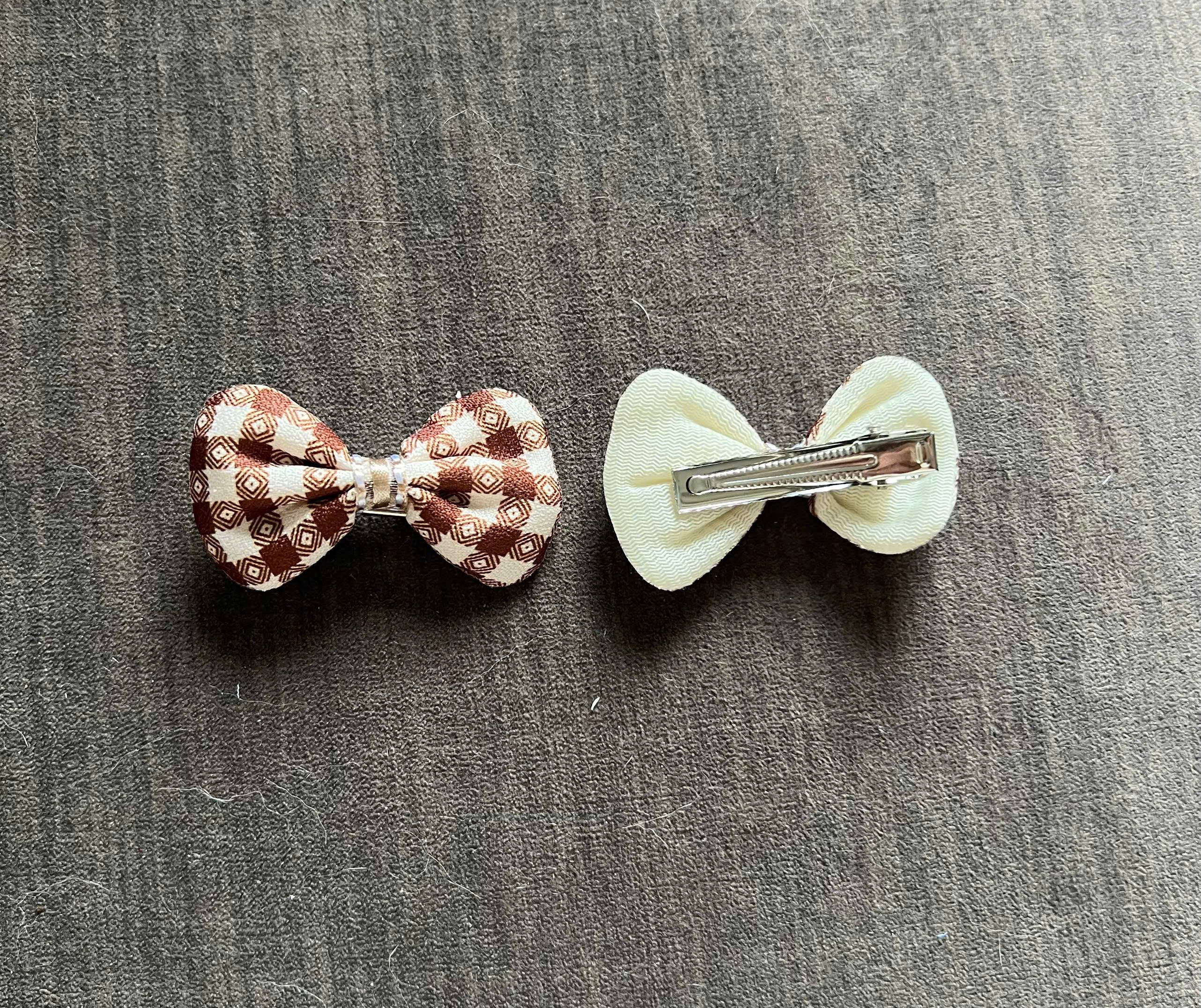 NƠ KẸP TÓC SANG TRỌNG NHIỀU MÀU DỄ THƯƠNG MÃ 13 XINH XẮN CHO THÚ CƯNG CHÓ MÈO