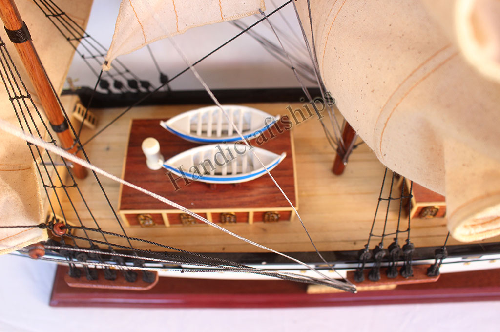 Thuyền buồm trang trí (Gorch Fock - Thân 60cm)