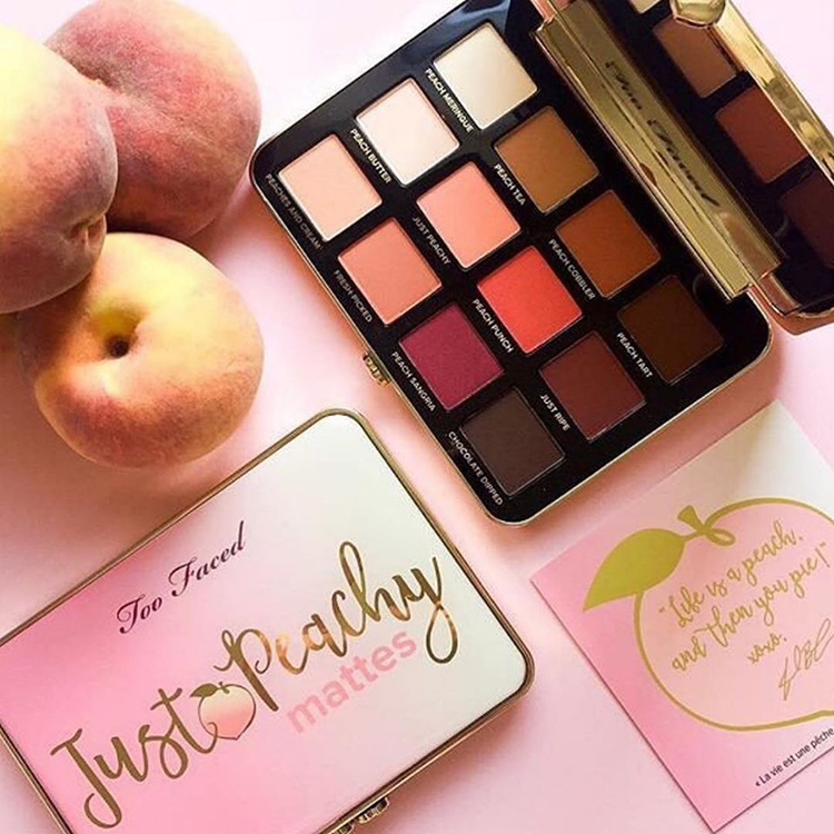 Bảng Phấn Mắt Too Faced Just Peachy Velvet Mattes Eyeshadow Palette Peaches &amp; Cream Collection