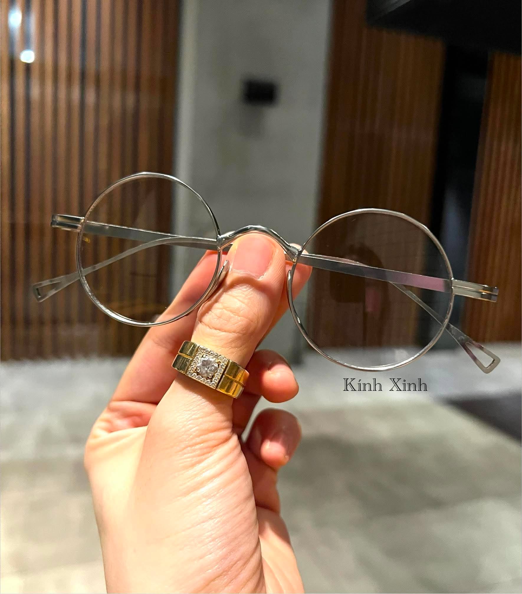 Kính Mắt tròn nhỏ gọng Titanium -Đường kính 4,3cm