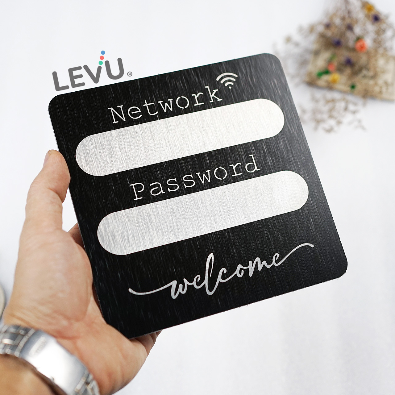 Bảng alu đen khắc laser decor điền thông tin wifi password mẫu mới cao cấp