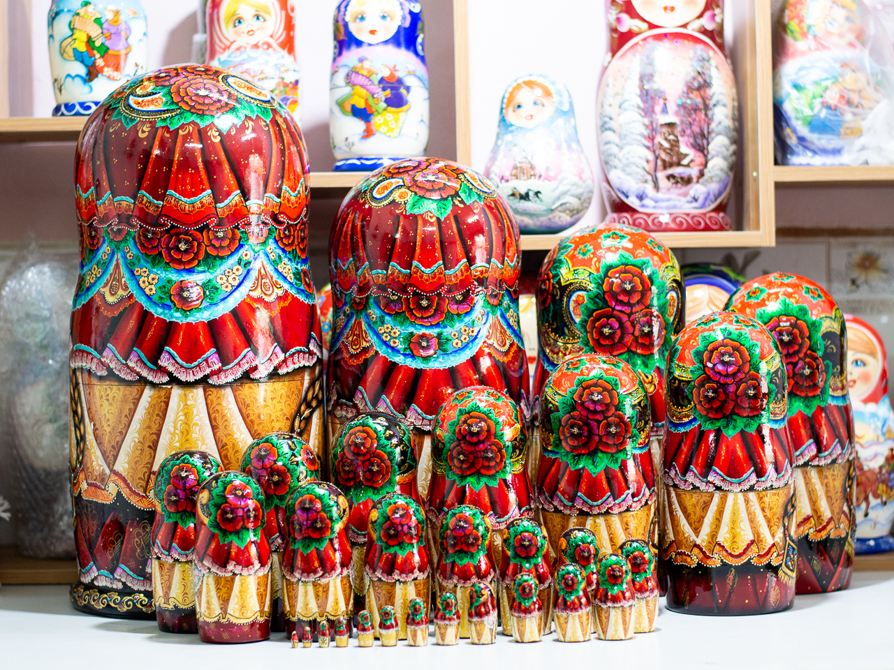 BỘ BÚP BÊ NGA MATRYOSHKA CỠ LỚN 30 LỚP CAO 50CM HOA VĂN "PHONG CẢNH NƯỚC NGA" CỰC ĐẸP, ĐỘC ĐÁO VÀ SANG TRỌNG