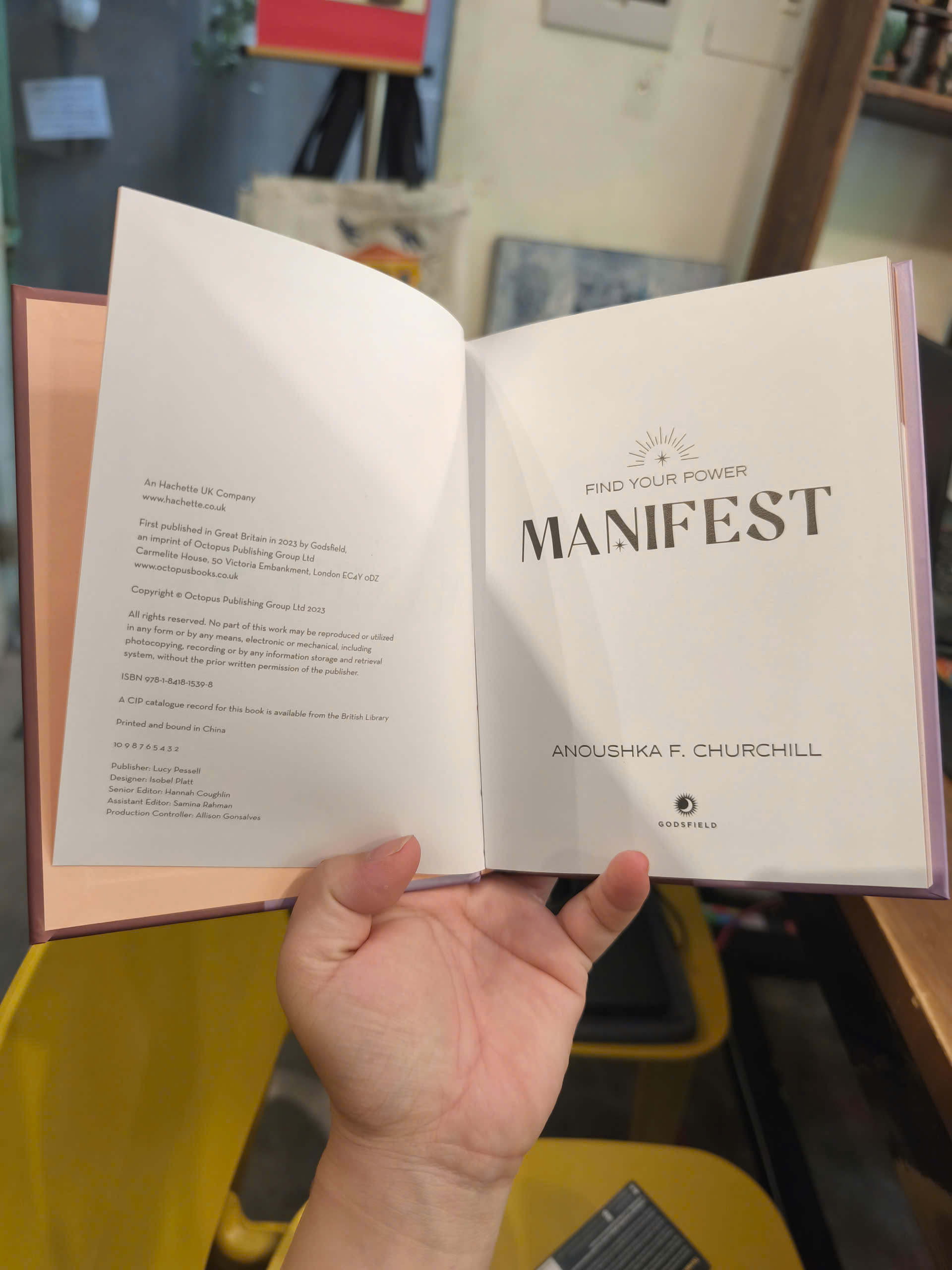 Sách - Find Your Power: Manifest by Anoushka Churchill | Self Help / Ngoại văn Nhập khẩu / Bìa cứng