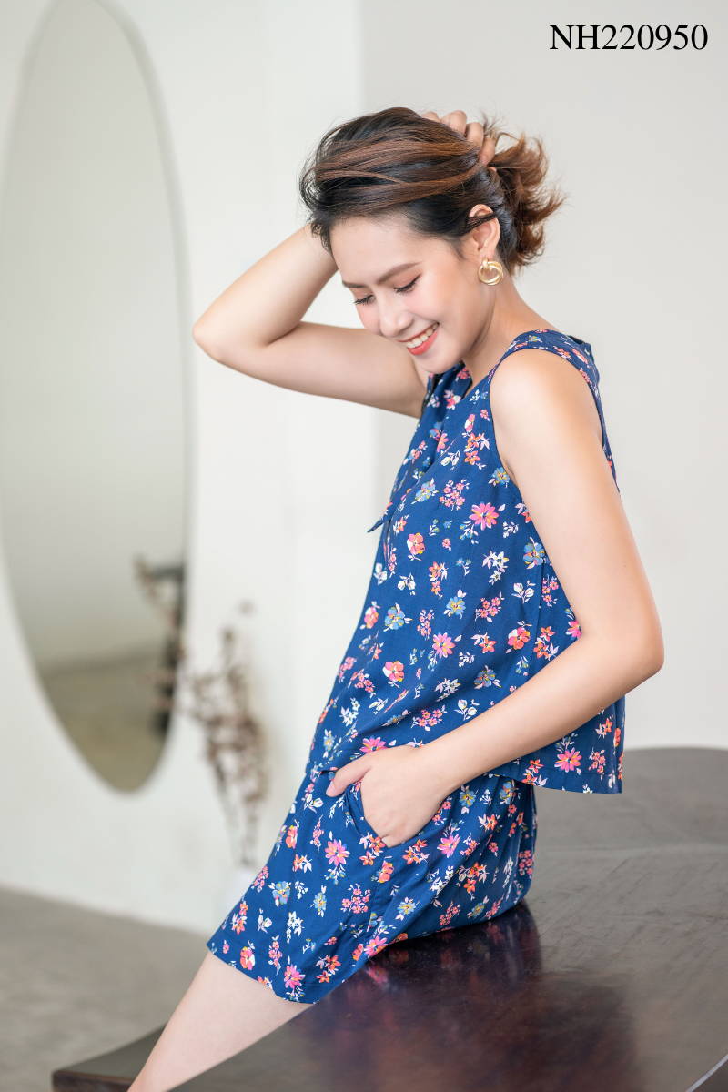 Bộ đùi nơ cổ Hoa mùa xuân