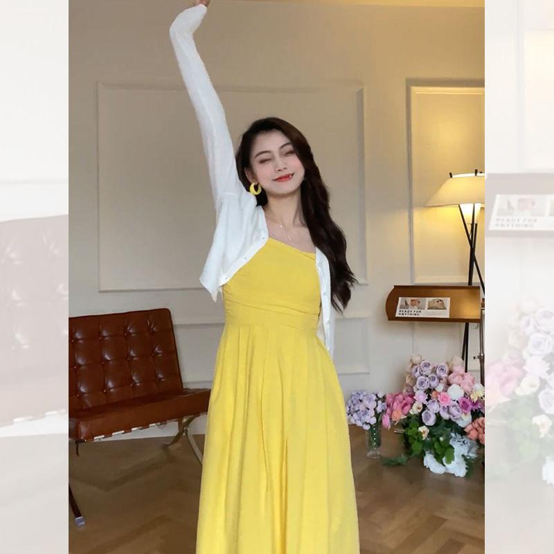 SHUANGYAN Váy thắt lưng màu vàng, váy thắt lưng nhẹ nhàng, gió mát bên bờ biển, trà nghỉ mát kiểu Pháp, váy ngắn, mùa hè.(@5728.140