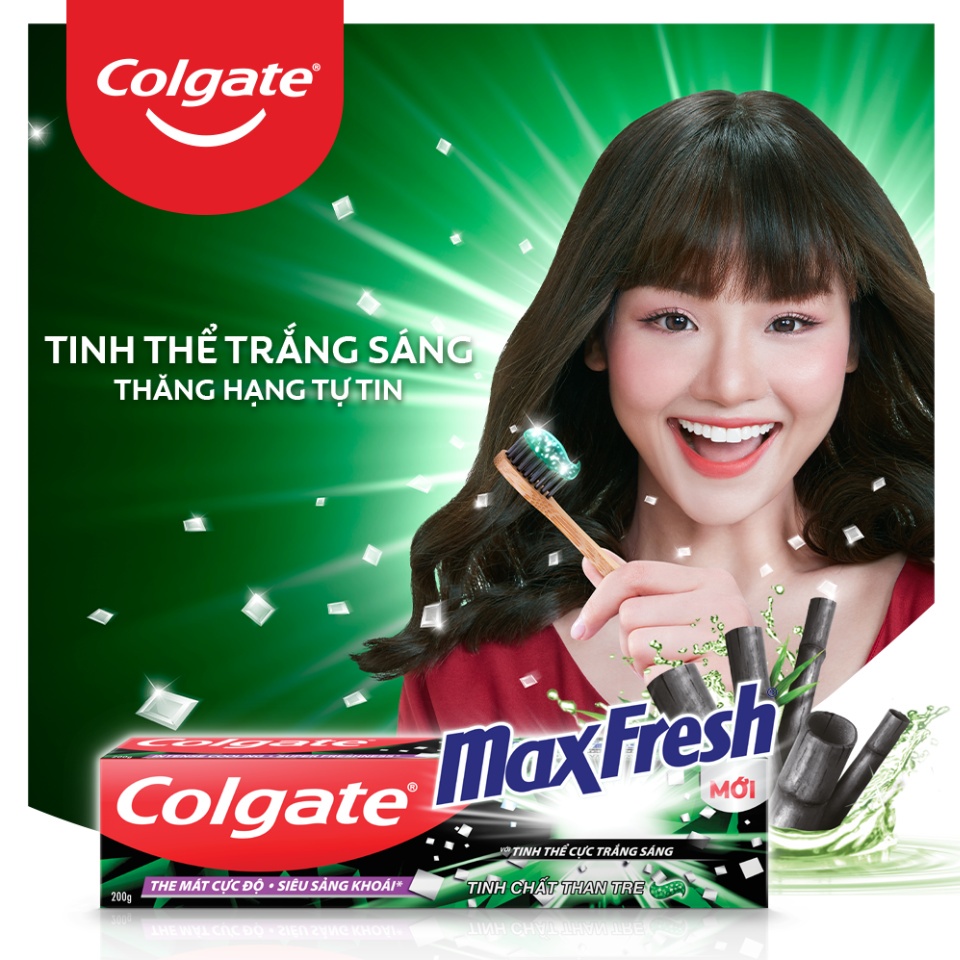 Kem đánh răng hơi thở thơm mát và làm trắng răng Colgate Maxfresh Bamboo Charcoal 90g