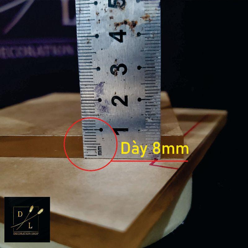 Tấm nhựa mica trong suốt dày 8mm cao cấp