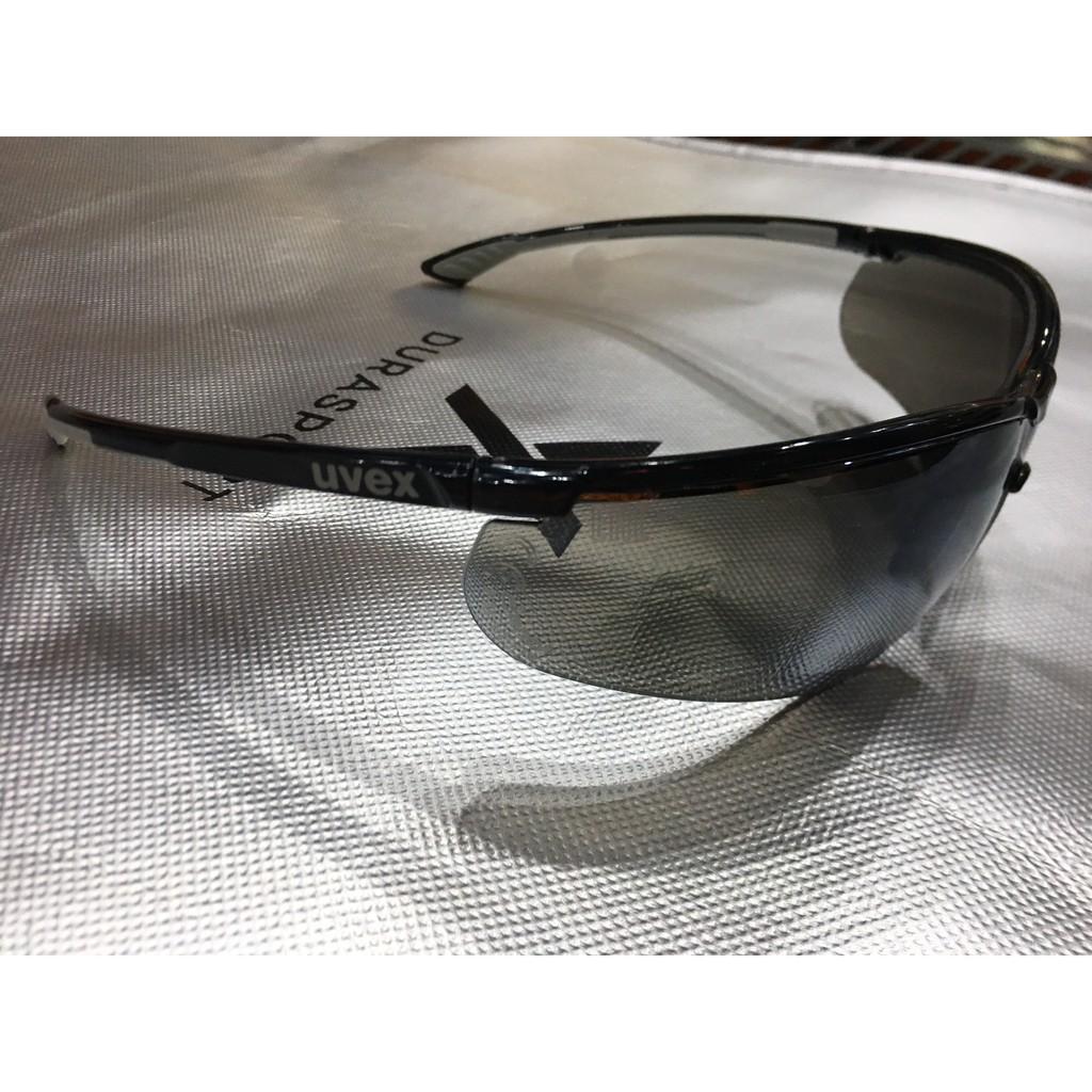 Kính UVEX 9193885 Sportstyle Safety Spectacle Black Frame Grey Silver Mirror Len(chống trầy xước hóa chất, đọng sương)