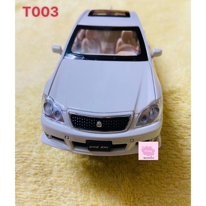 ( Xe kim loại) Xe mô hình 1:32 xe hơi TOYOTA CROWN 12 hãng CHE ZHI MODEL