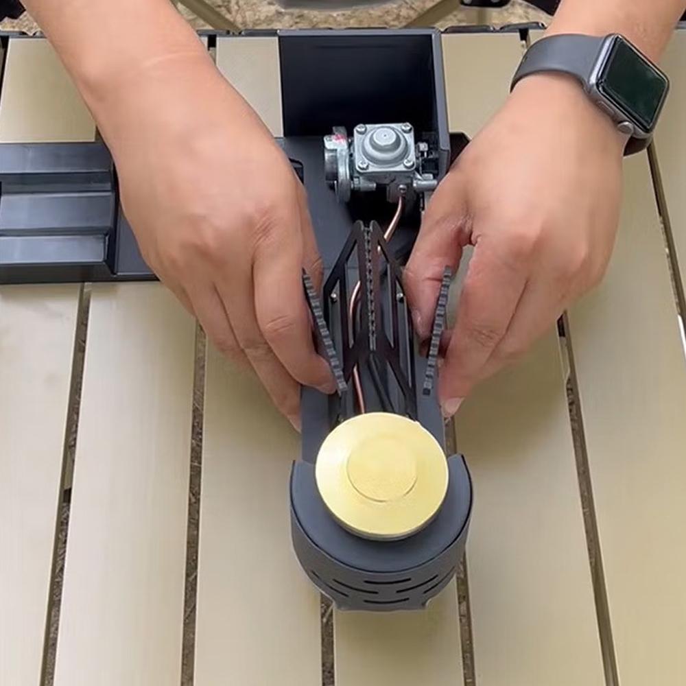 Folding Camping Cassette Stove Portable Windproof Camp Gases Burner Butane Stove 2600W with Piezo Ignition Carrying Bag