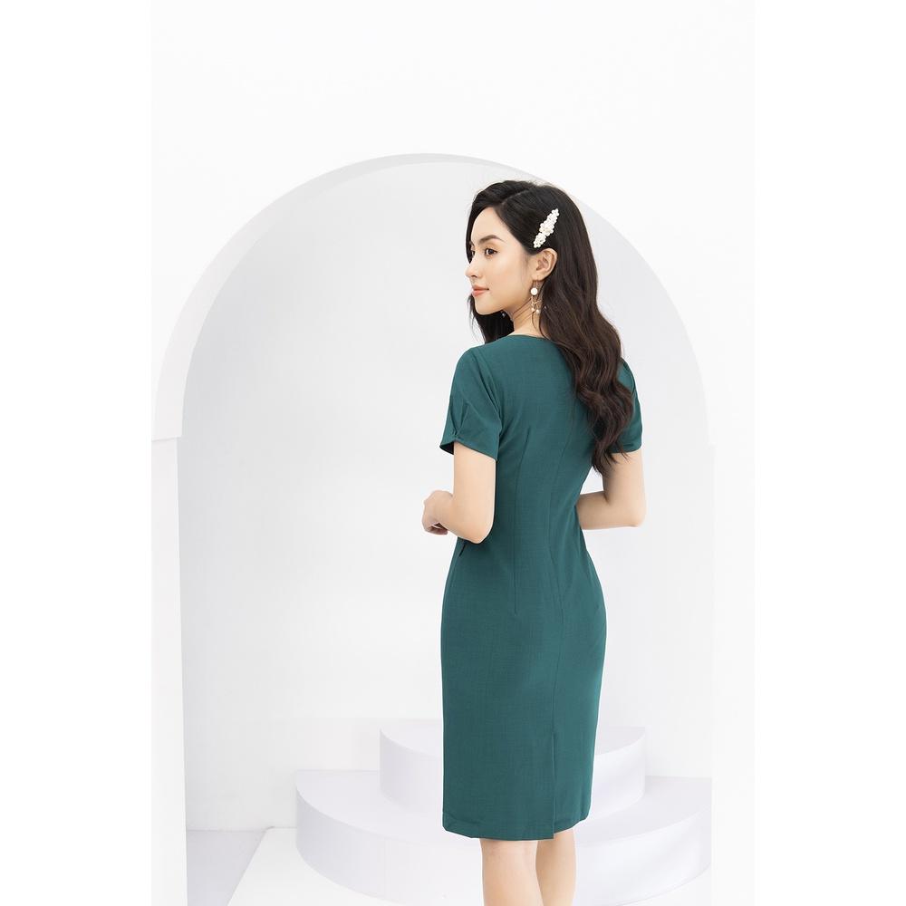 Đầm Nữ LUPERI LFV3161 dáng ôm body trơn thêu hoa trước