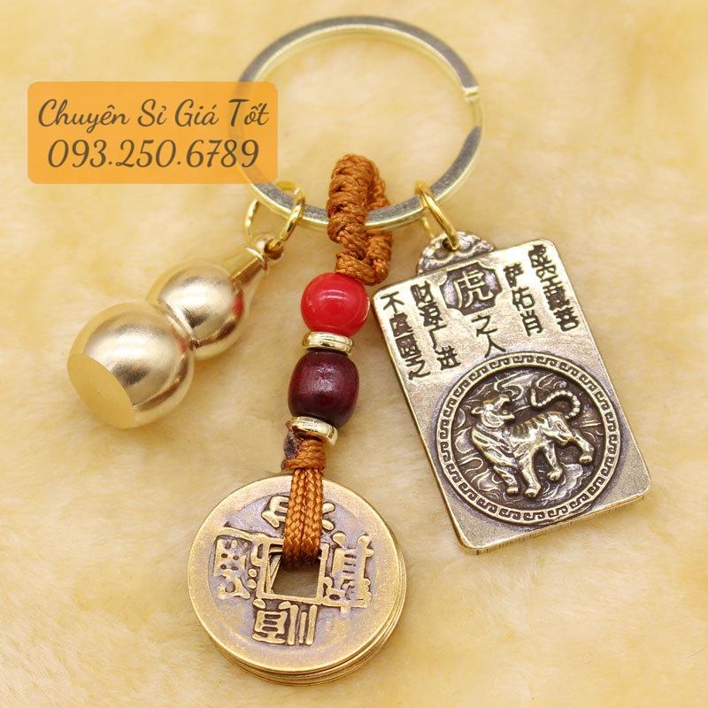 Móc Khóa 3 Món Dây Vàng 5 Đồng Xu,Quả Bầu Rỗng Mix Thẻ Bài 2 Mặt 8 Vị Phật Hộ Mệnh Phù Trợ 12 Con Giáp