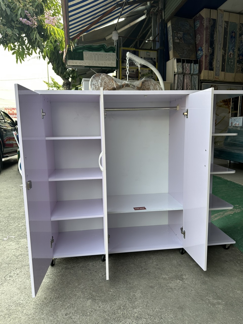 Tủ áo nhựa màu trắng Tundo ngang 1m45 x cao 1m2 x sâu 45 cm