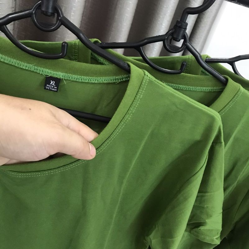 Áo Thun Trơn Nam Nữ